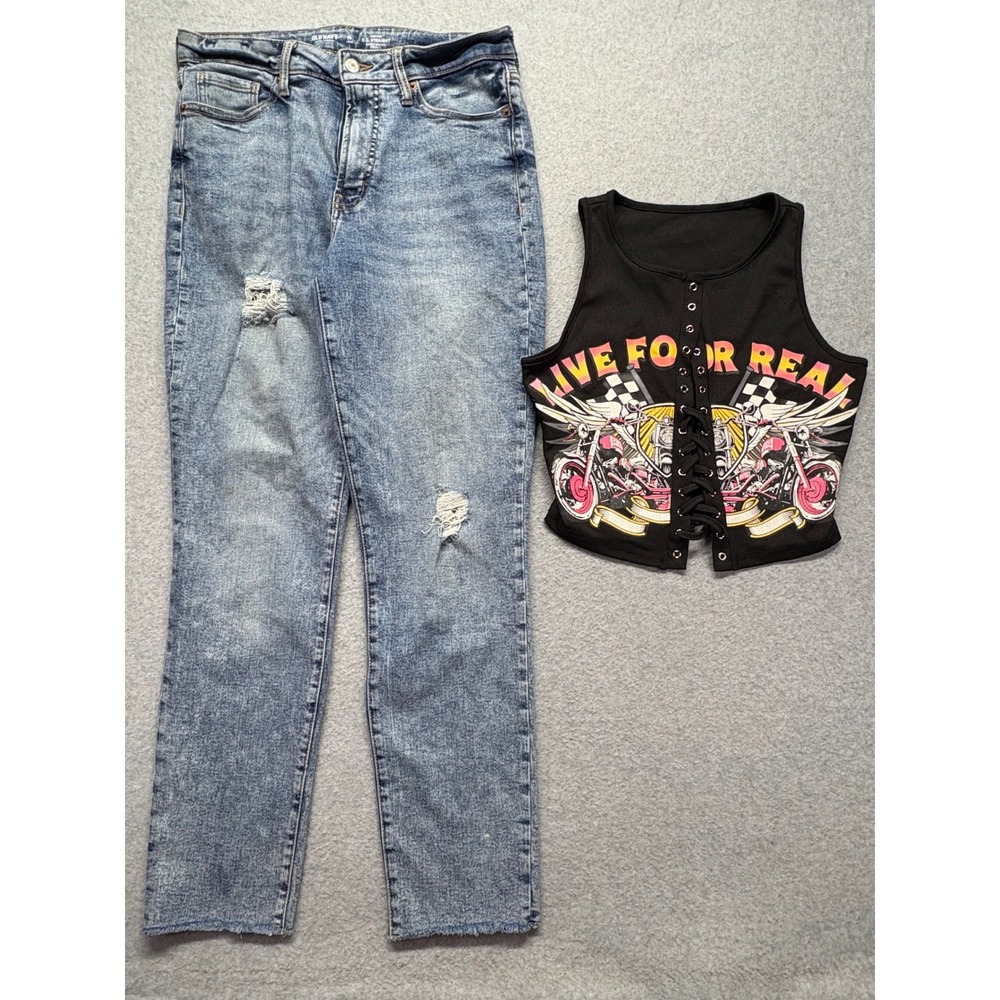Old Navy OG Straight High Rise‎ Distressed Jeans & Lace Up Graphic Crop Top
